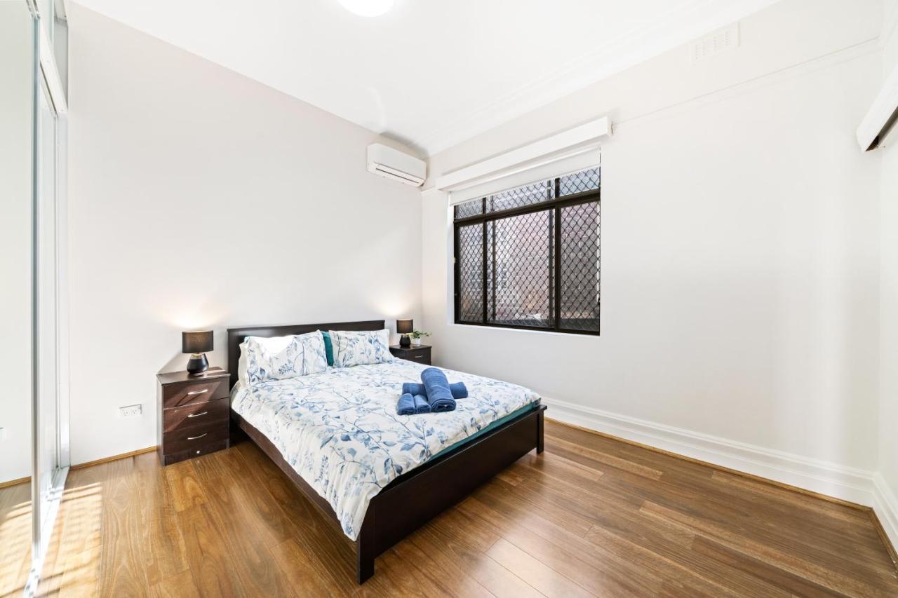 4 Bedroom House 500M To Drummoyne Bay Run Sidney Dış mekan fotoğraf